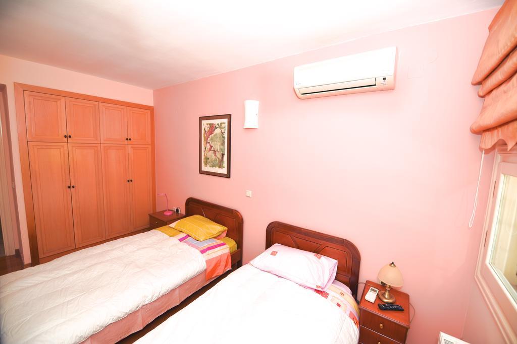 Antonia Beachfront Villa Lefkimmi  Bagian luar foto